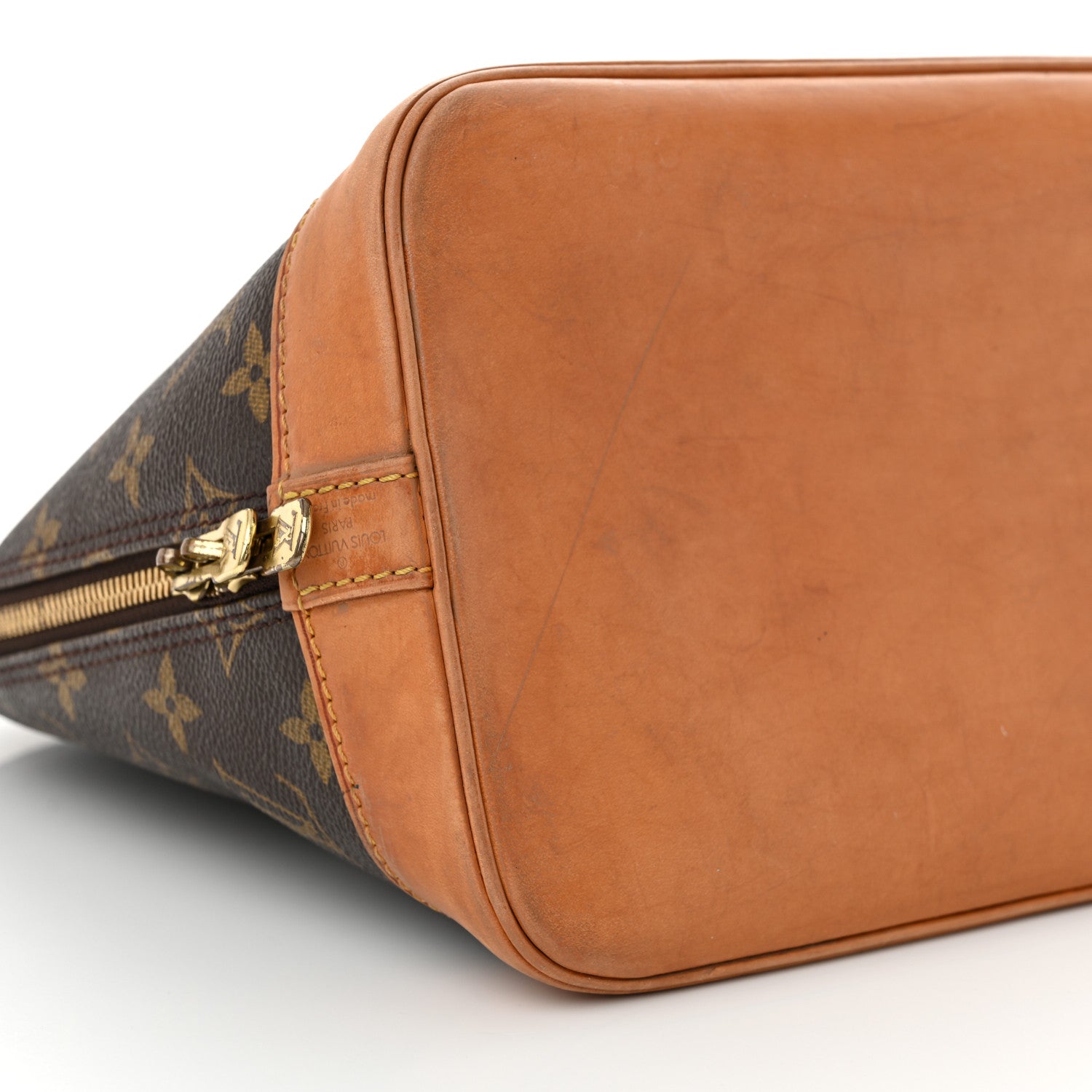 Louis Vuitton Monogram Alma PM 9 of 15