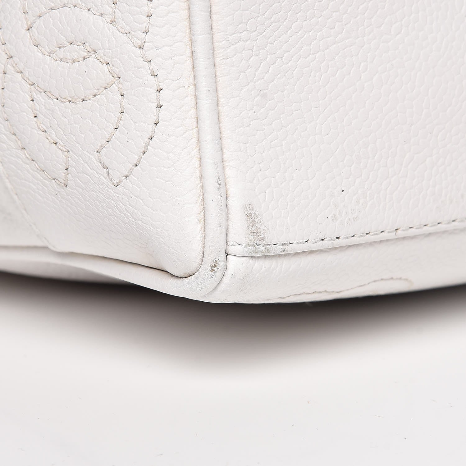 Chanel Caviar CC Shoulder Bag White 9 of 12