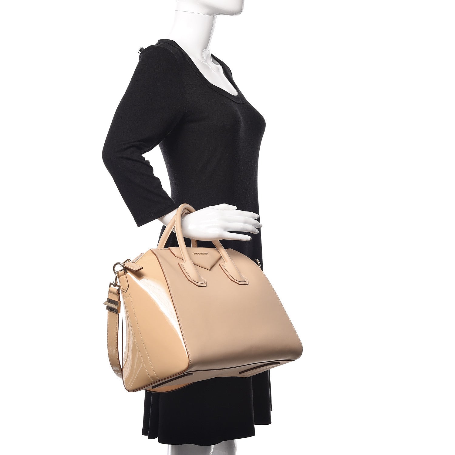 Givenchy Calfskin Patent Medium Antigona Nude Pink 2 of 17