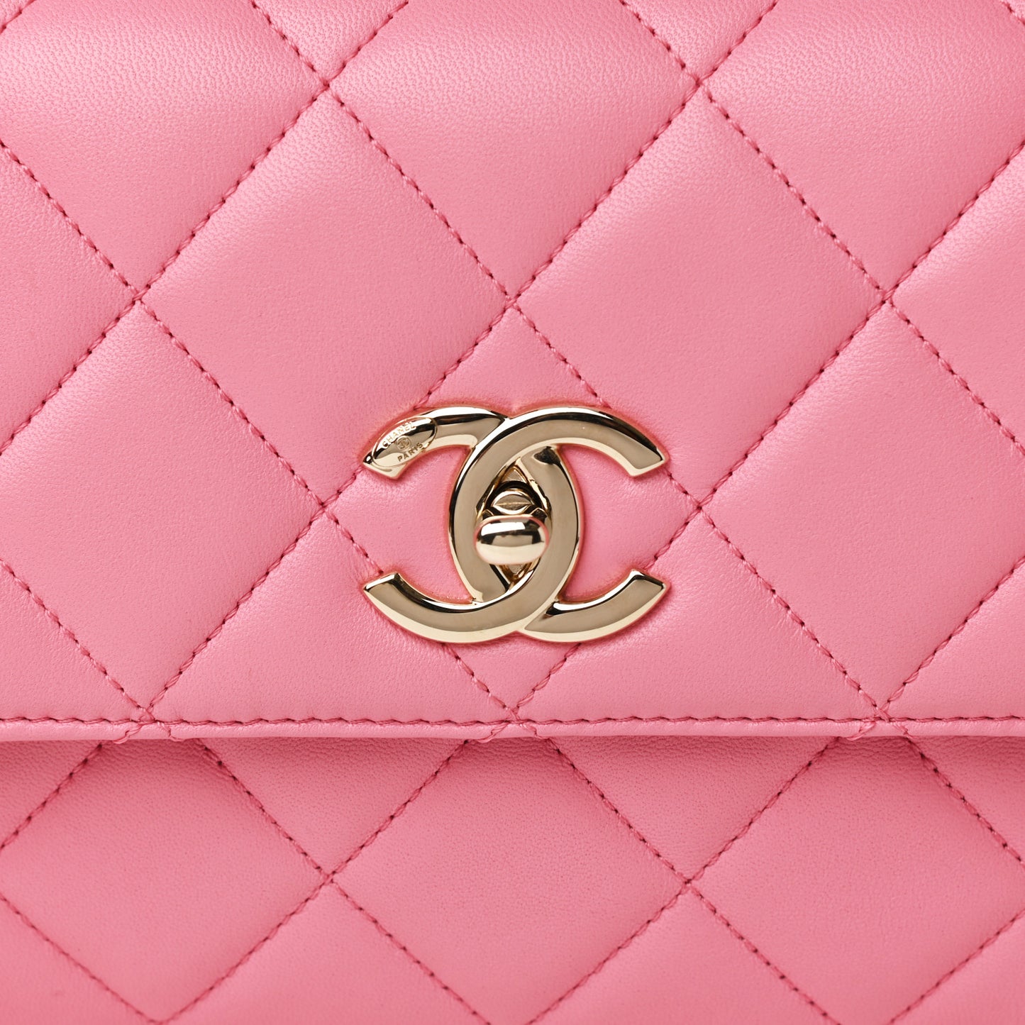 Lambskin Quilted Medium Trendy CC Flap Pink