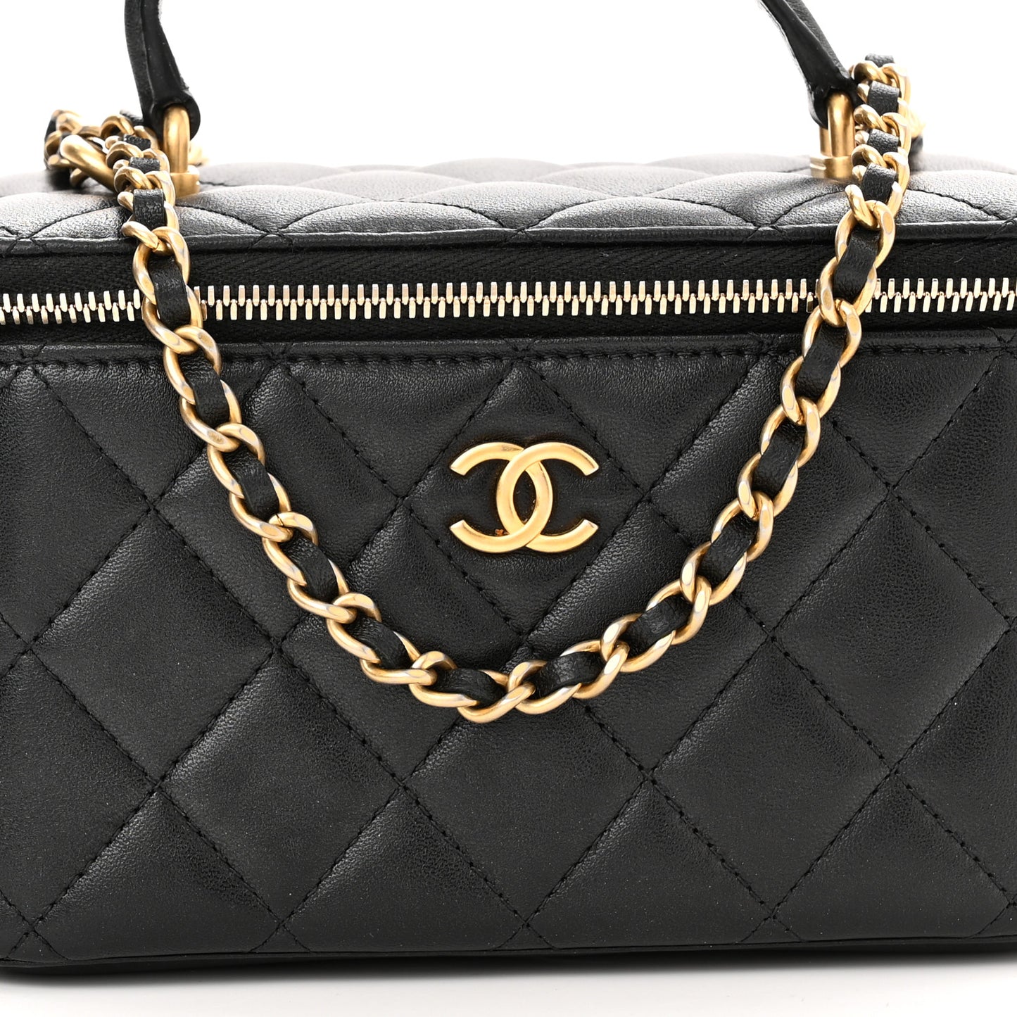 Lambskin Quilted Metal Small Top Handle Vanity Case With Chain Black