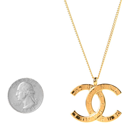 Chanel Metal CC Paris Button Necklace Gold 3 of 4