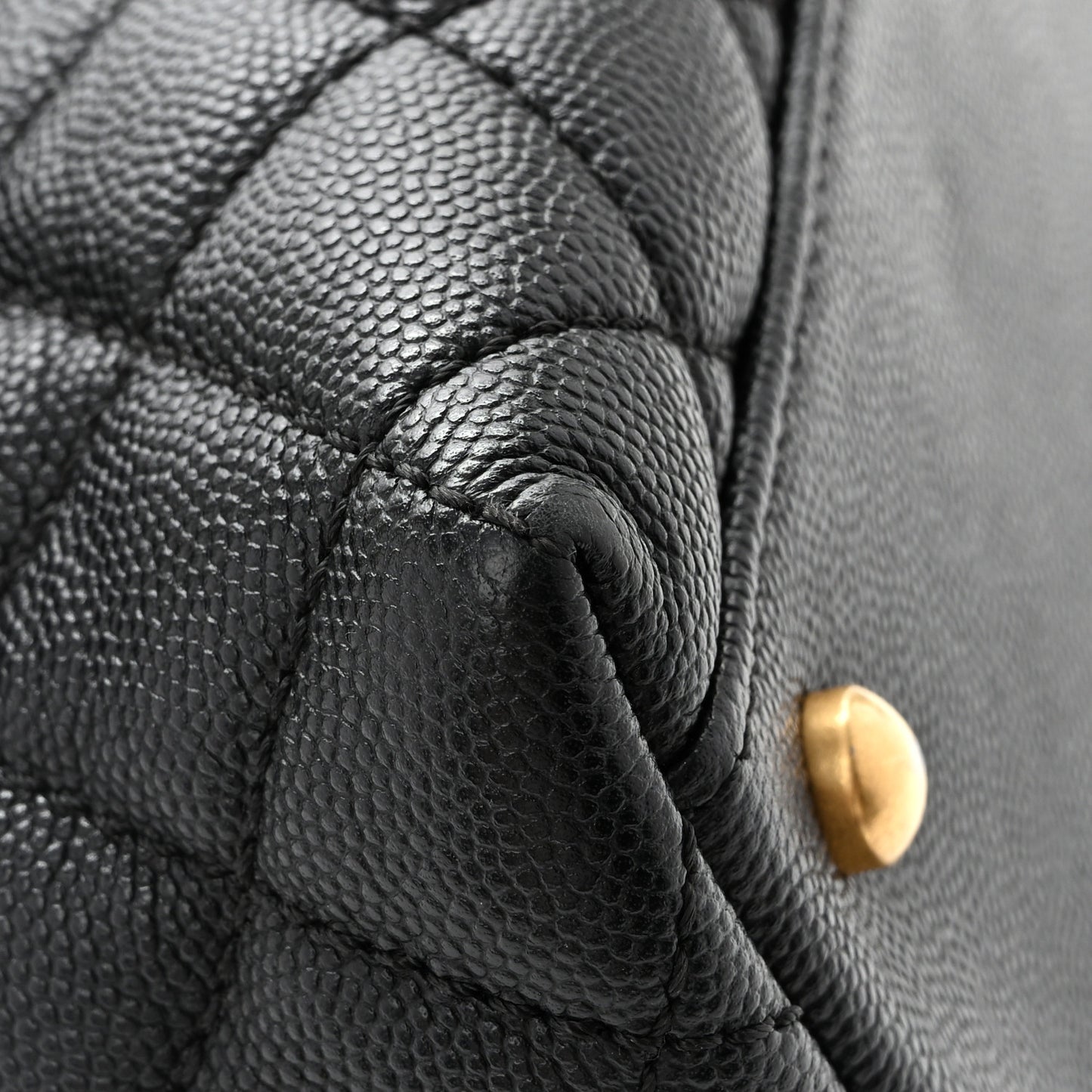 Caviar Quilted Small Coco Handle Flap Black