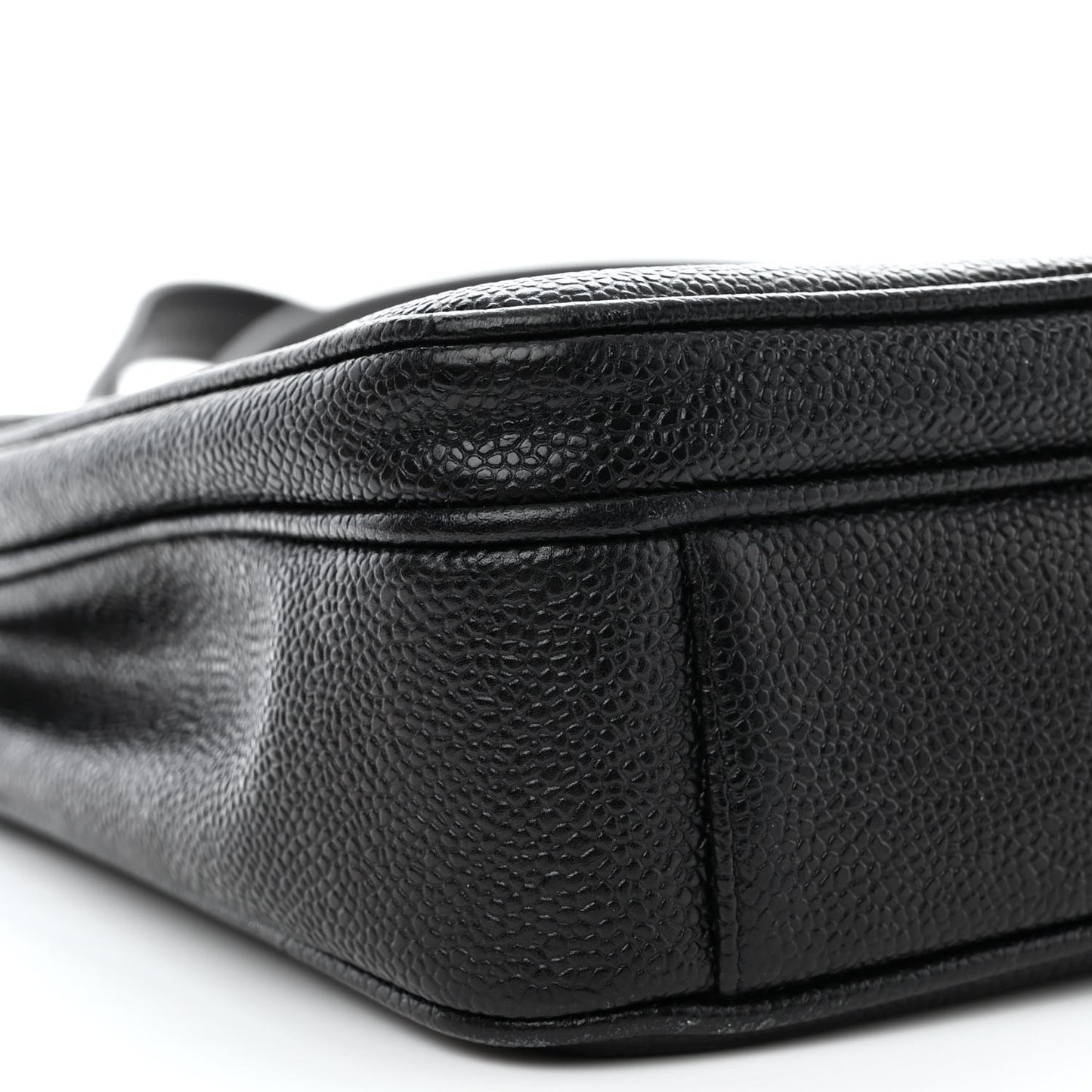Caviar Flap Shoulder Bag Black