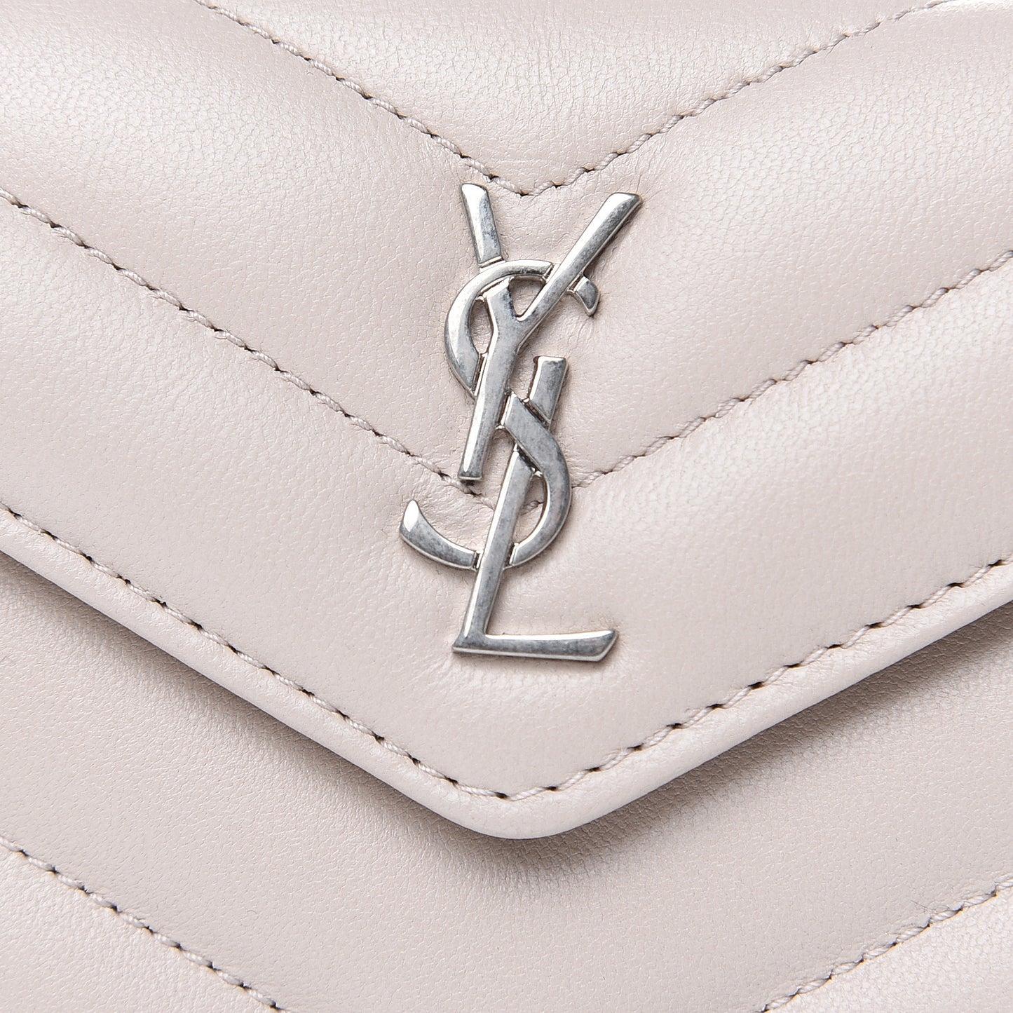 Lambskin Y Quilted Monogram Compact Loulou Wallet Nude Powder