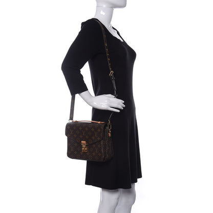 Louis Vuitton Monogram Pochette Metis 2 of 9