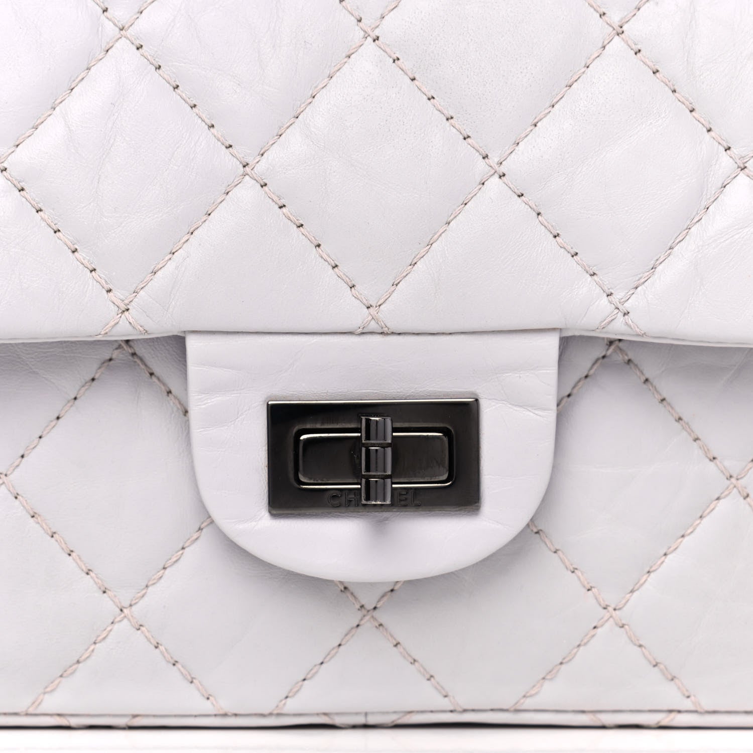 Chanel Aged Calfskin Quilted 2.55 Reissue 226 Flap Light Purple 7 of 10