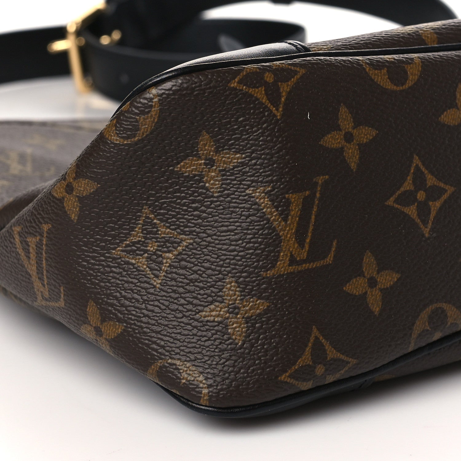 Louis Vuitton Monogram Odeon MM Black 6 of 7