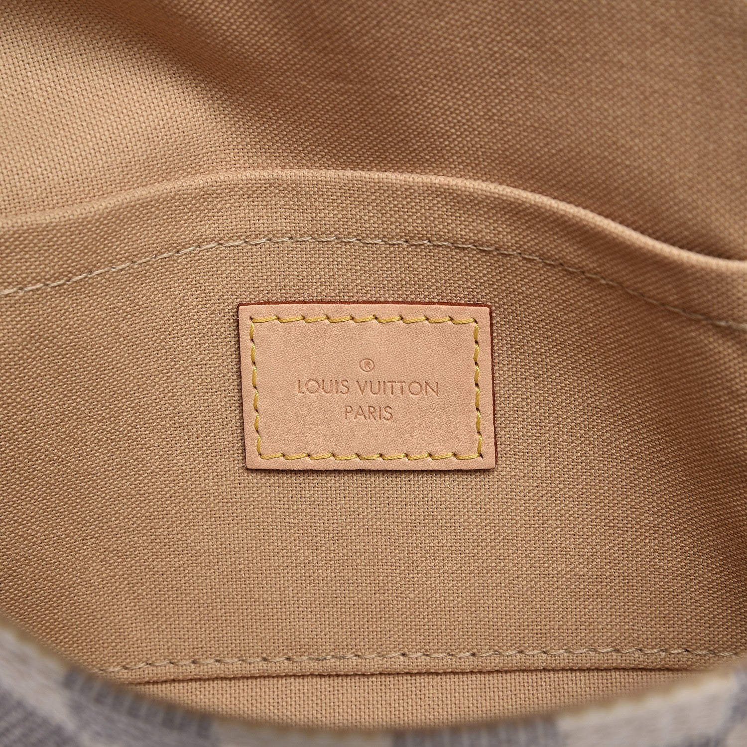 Louis Vuitton Damier Azur Favorite PM 6 of 12