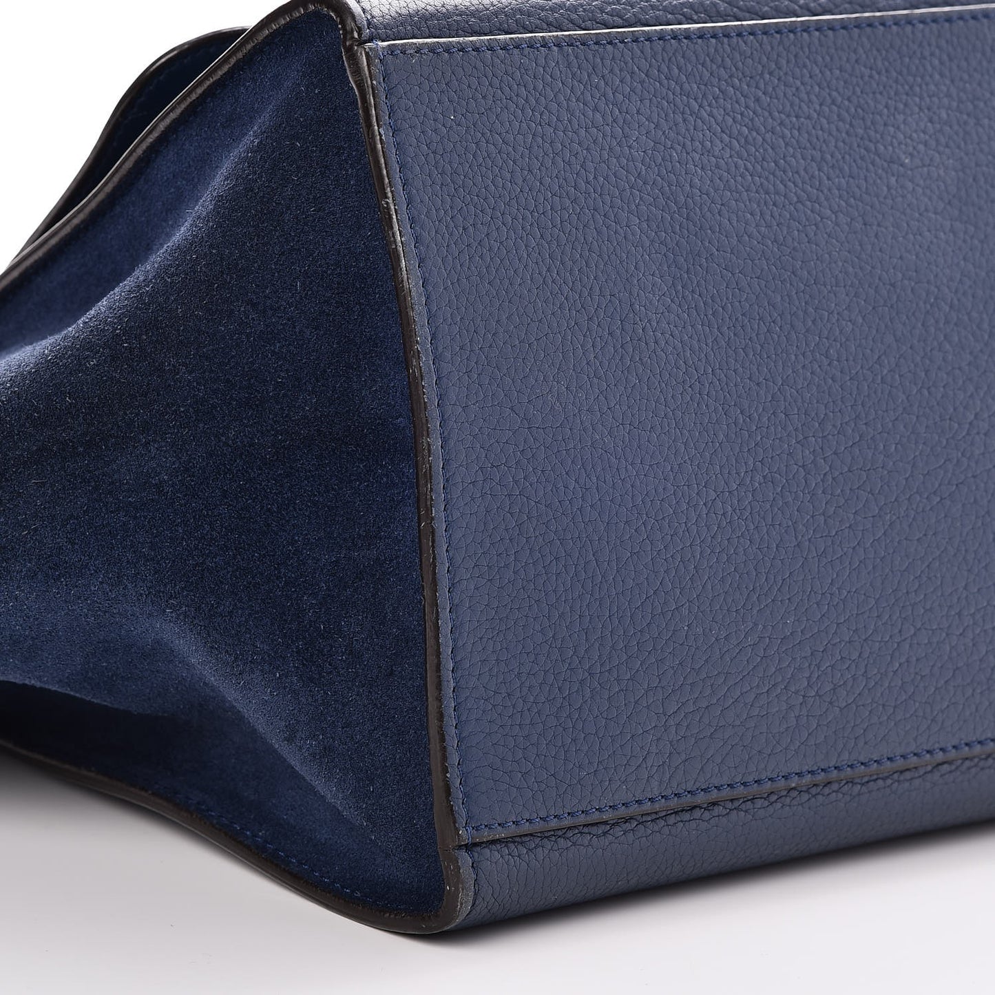 Drummed Calfskin Suede Medium Trapeze Navy