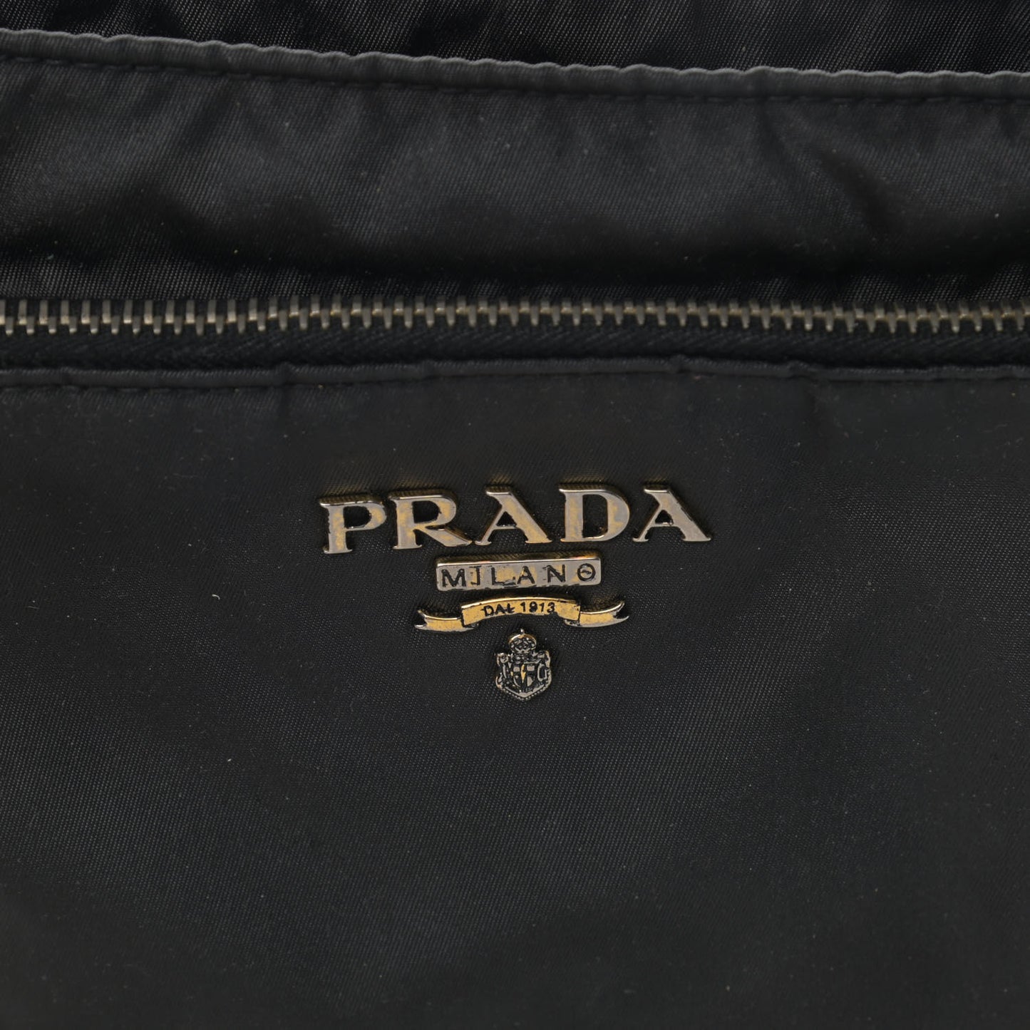Tessuto Nylon Saffiano Flat Messenger Bag Black