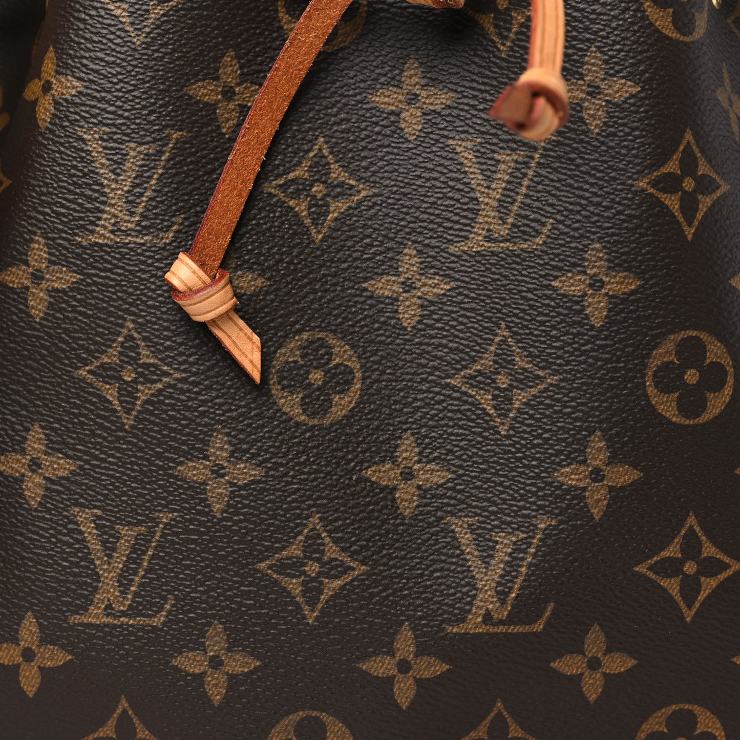 Monogram Noe BB
