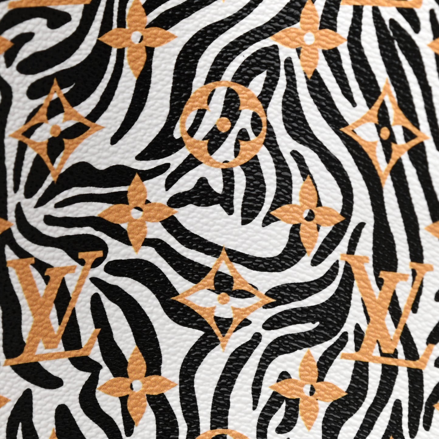 Monogram Giant Jungle Onthego GM Ivory