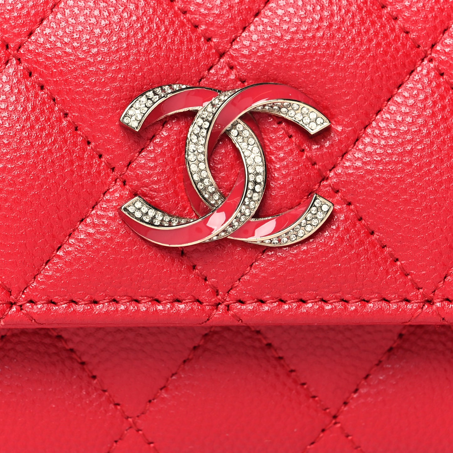 Caviar Quilted Crystal Enamel CC Flap Card Holder Red