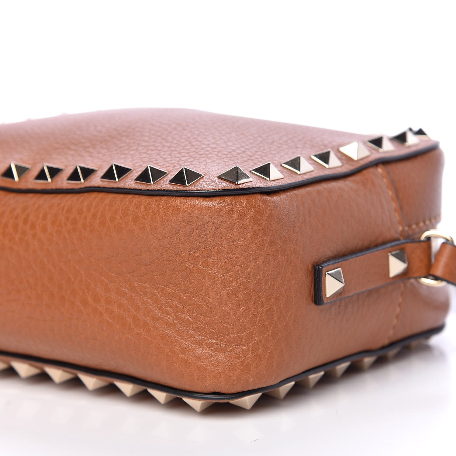 Valentino Garavani Pebbled Calfskin Rockstud Camera Crossbody Bag Light Cuir 8 of 12