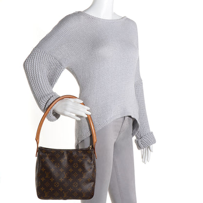 Louis Vuitton Monogram Looping MM 2 of 7