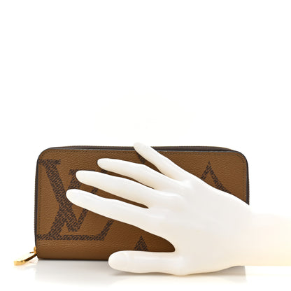 Louis Vuitton Reverse Monogram Giant Zippy Wallet 2 of 15