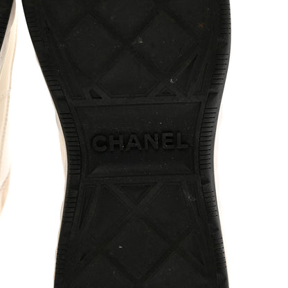 Chanel Velvet Calfskin Mixed Fibers CC Sneakers 40 Ivory Black 6 of 8