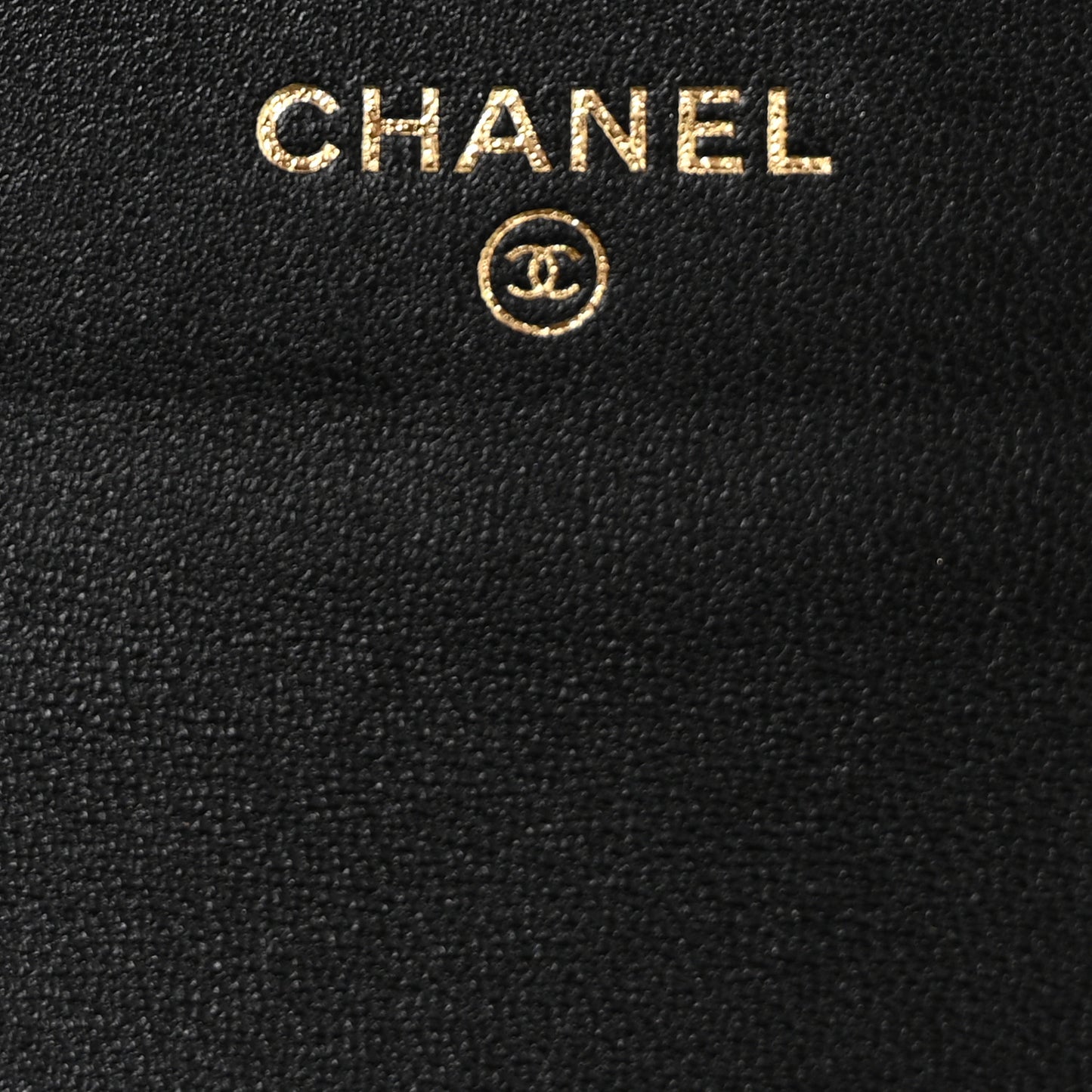 Lambskin Quilted Flap Card Holder With Cuff L Black