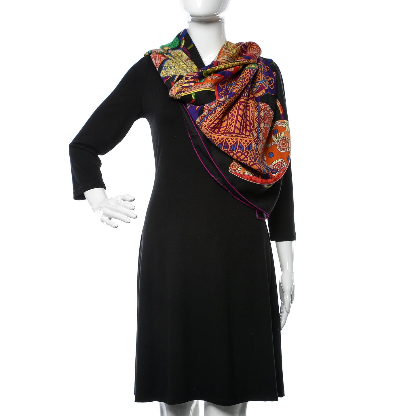 Cashmere Silk Voyage En Etoffes Shawl 140