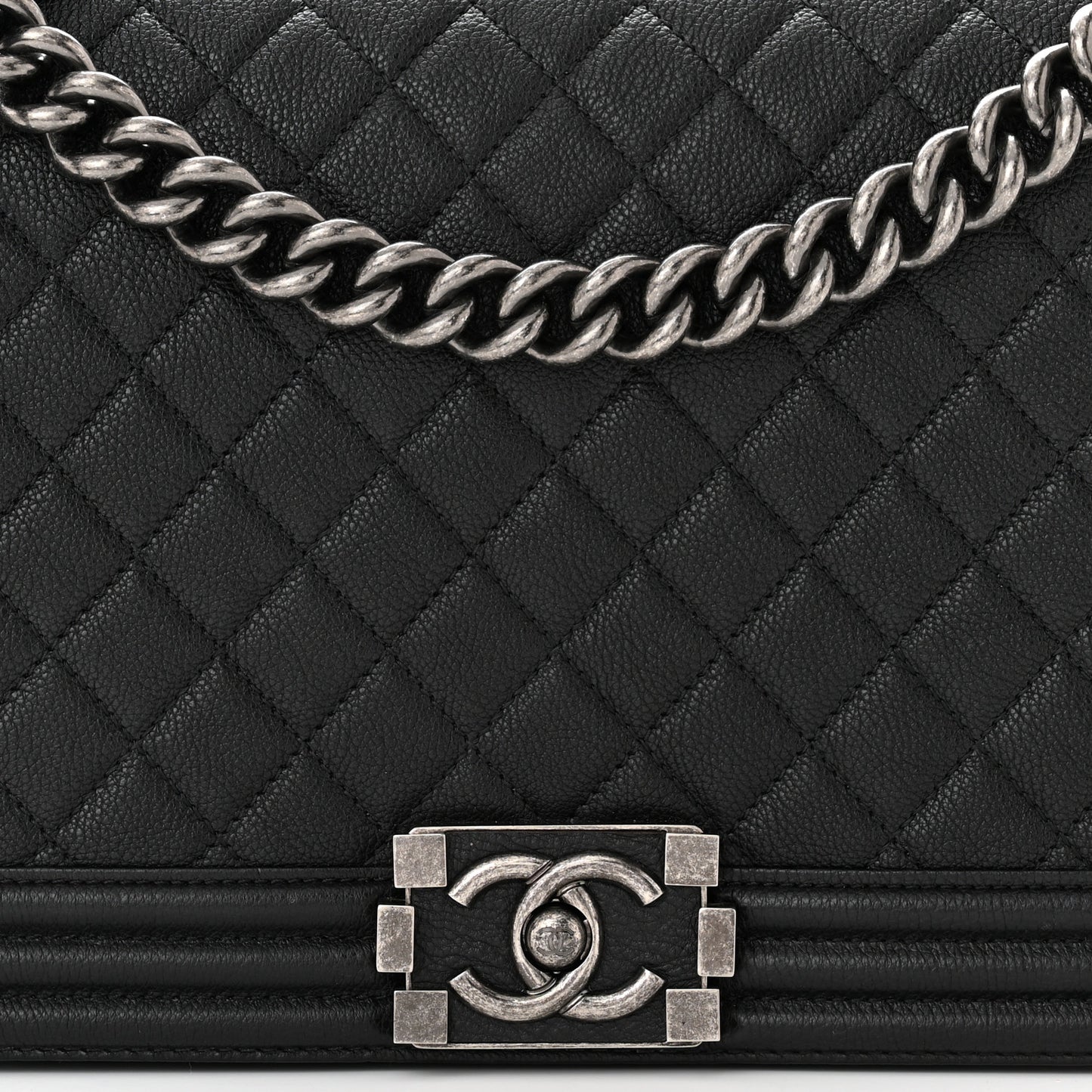 Grained Calfskin Quilted New Medium Boy Flap Black