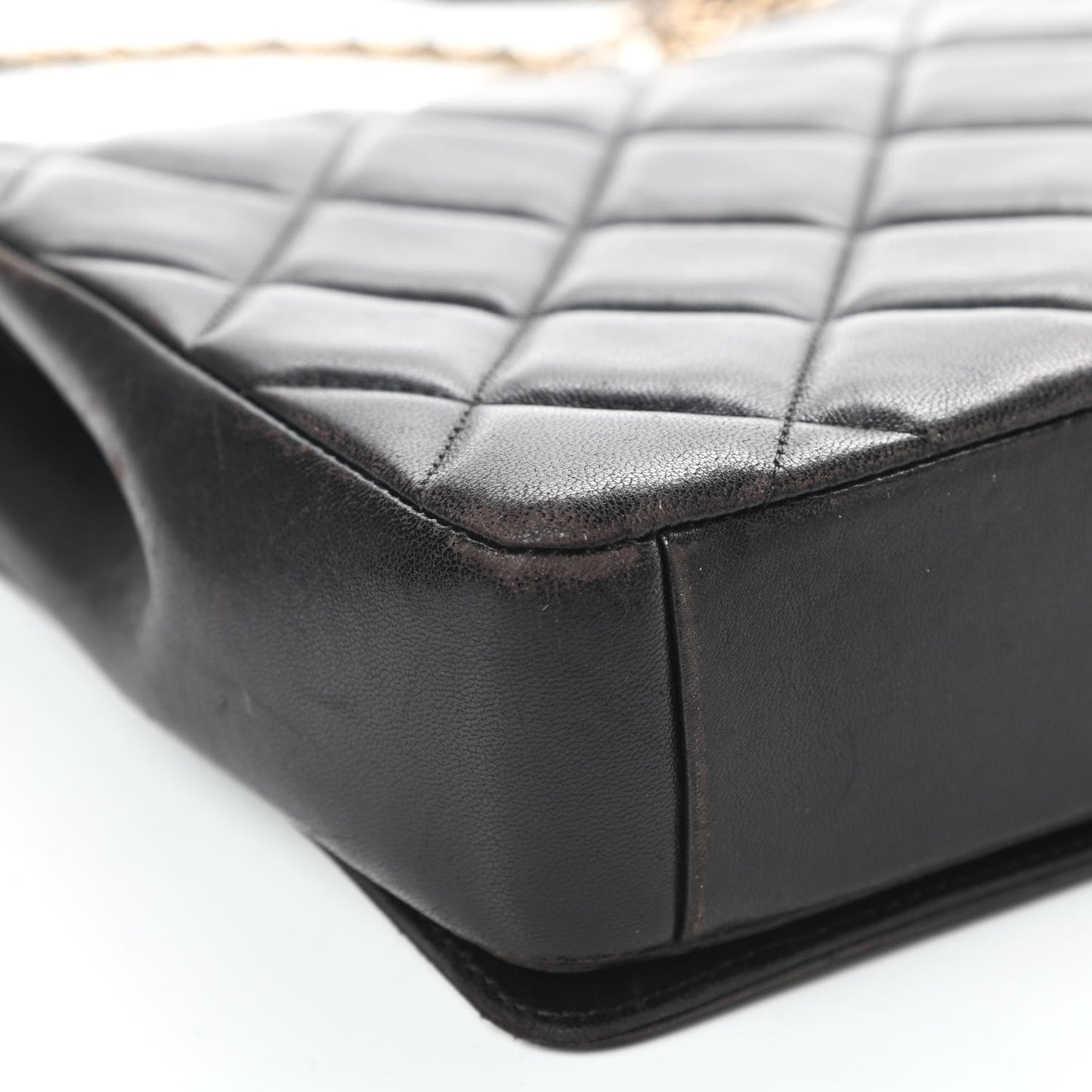 Lambskin Quilted Medium Diamond CC Flap Black