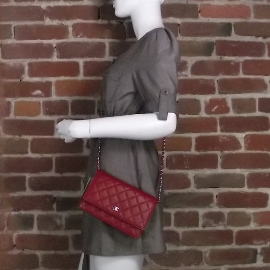 Lambskin Quilted Wallet On Chain Red