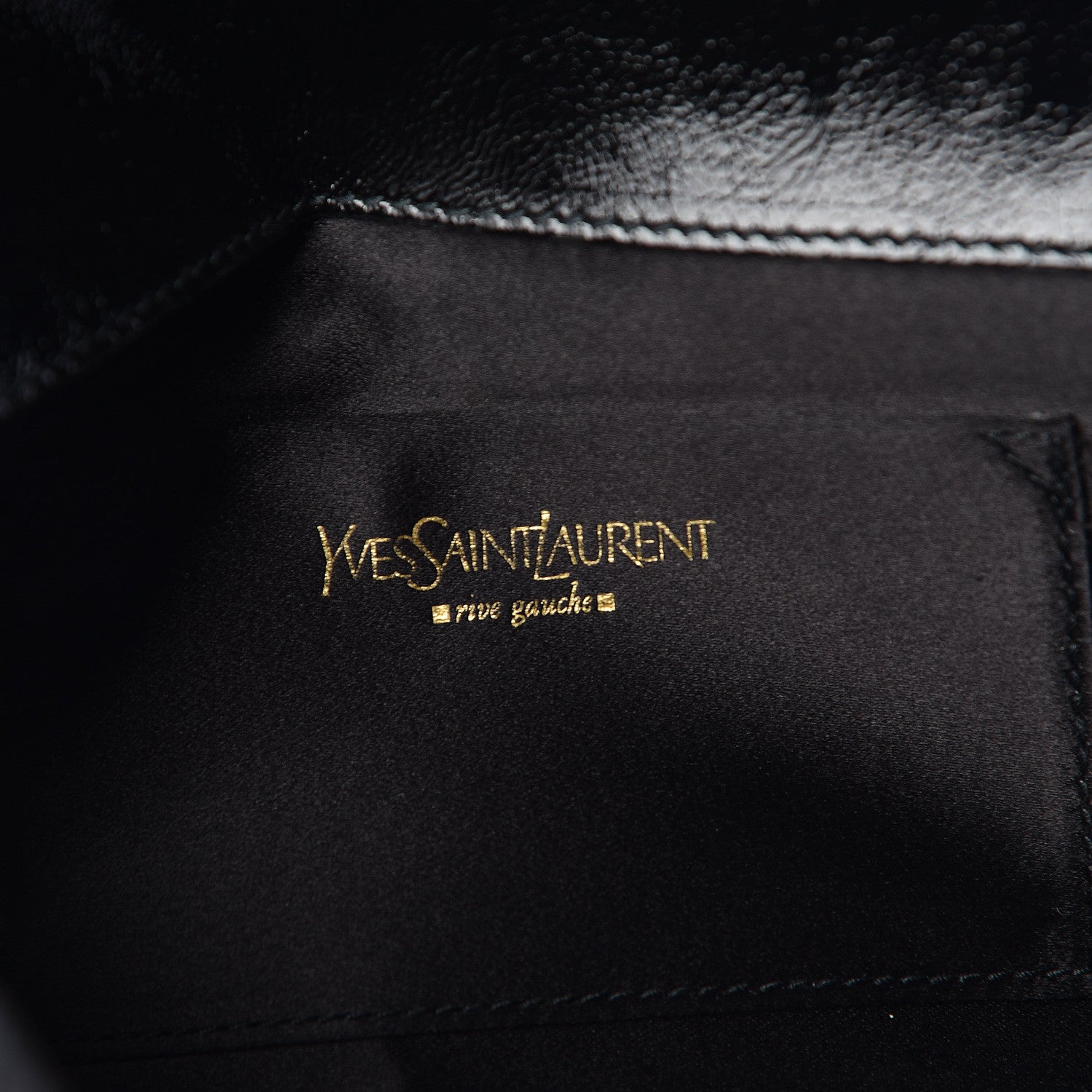 Saint Laurent Textured Patent Monogram Small Belle De Jour Clutch Black 6 of 12