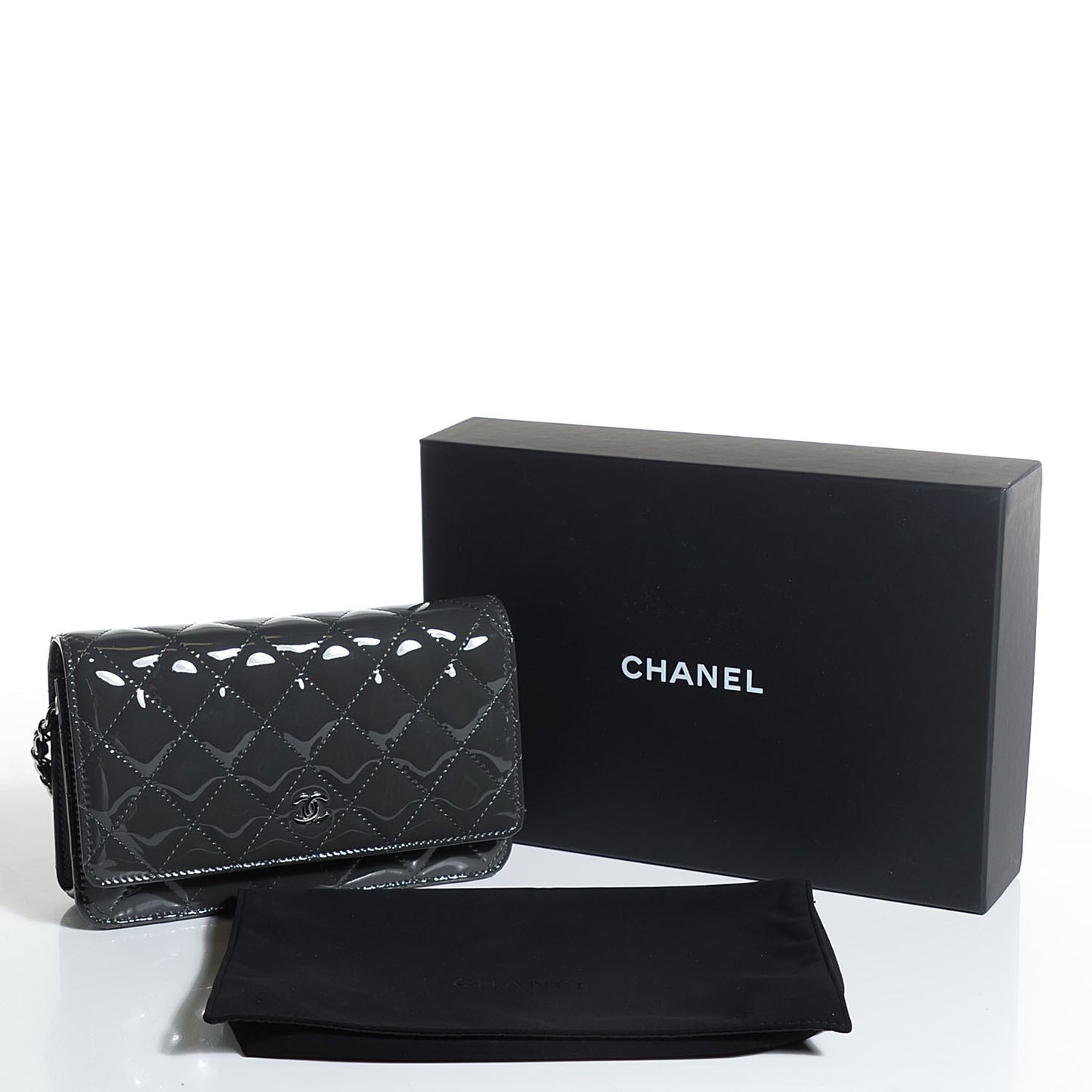 Patent Quilted Wallet On Chain WOC Dark Grey