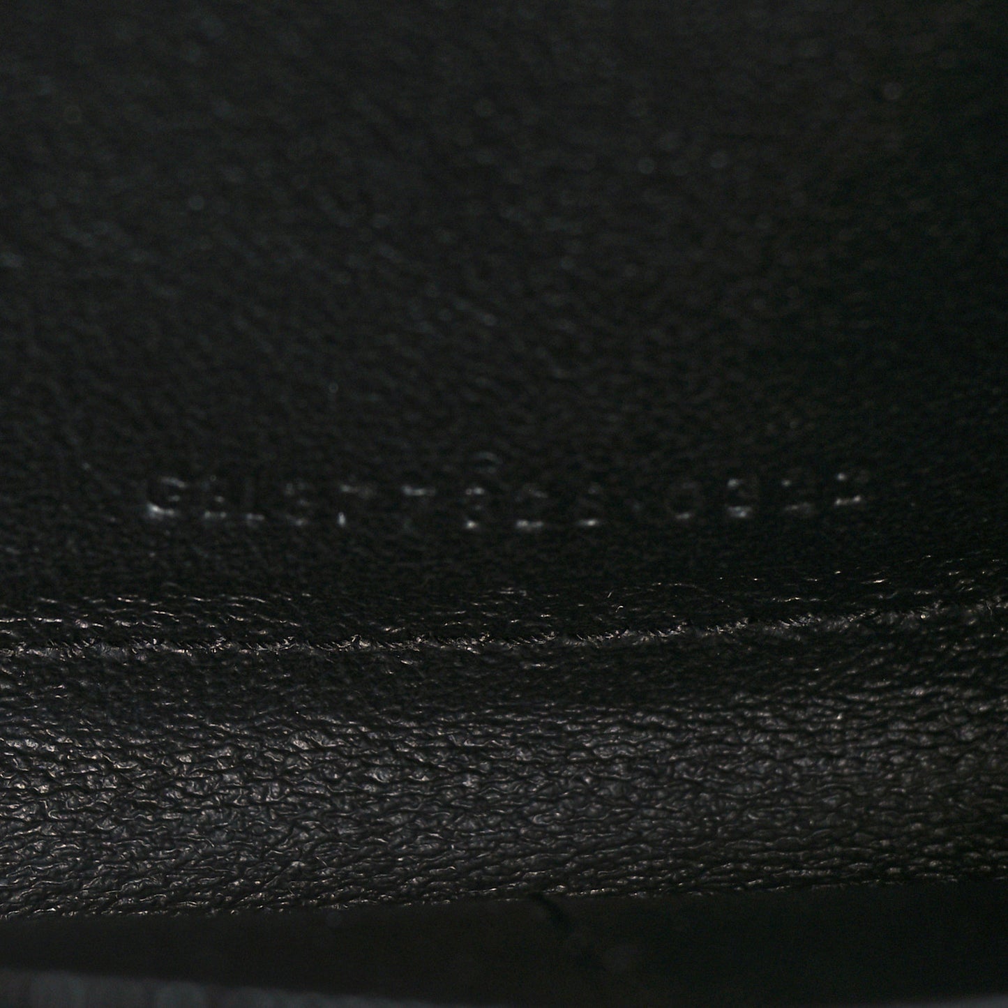 Grain De Poudre Matelasse Chevron Monogram Chain Wallet Black