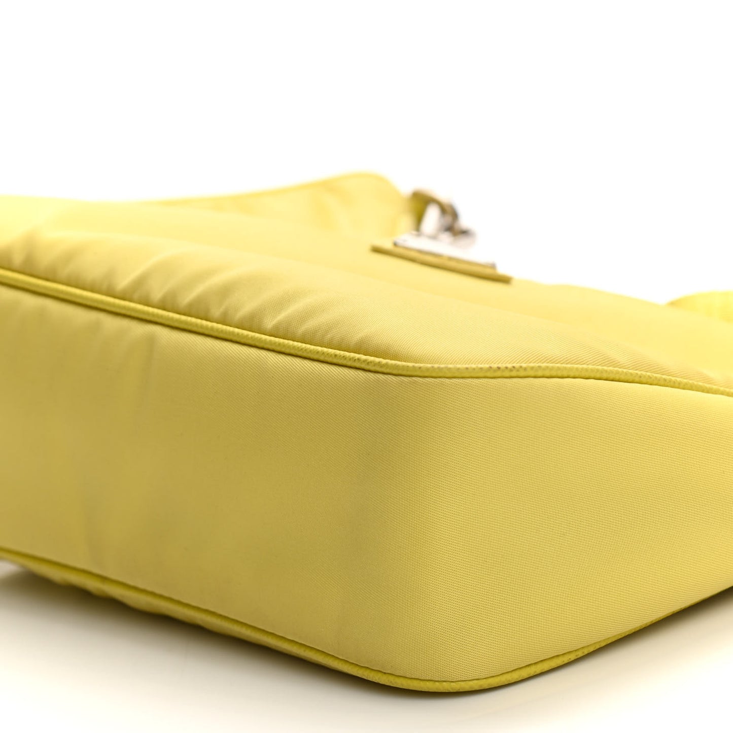 Nylon Saffiano Re-Edition 2005 Shoulder Bag Ananas