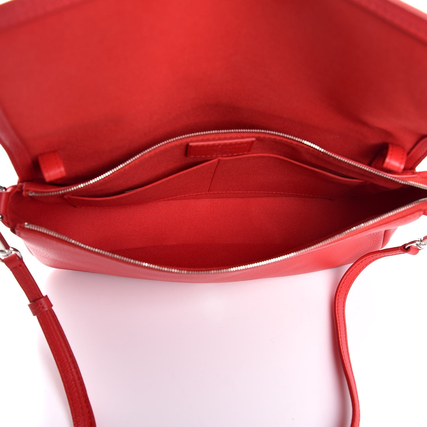 Louis Vuitton Essentiel Cuir Boheme Carmine 5 of 7