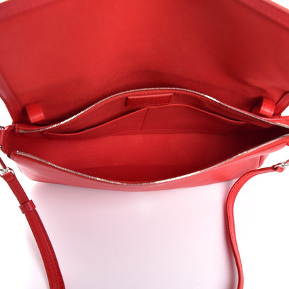 Louis Vuitton Essentiel Cuir Boheme Carmine 5 of 7