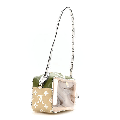 Louis Vuitton Monogram Giant Jungle Beach Pouch Ivory 2 of 9
