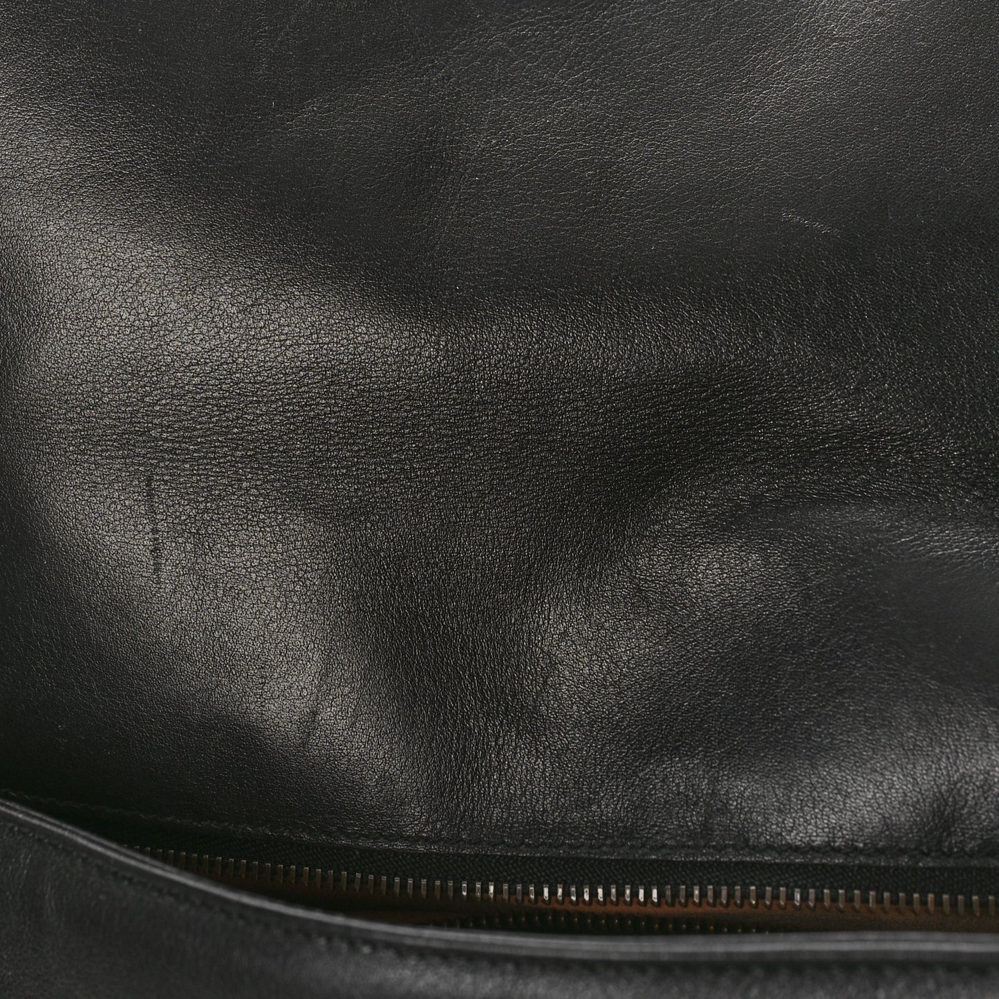 Calfskin Matelasse Medium GG Marmont Shoulder Bag Black
