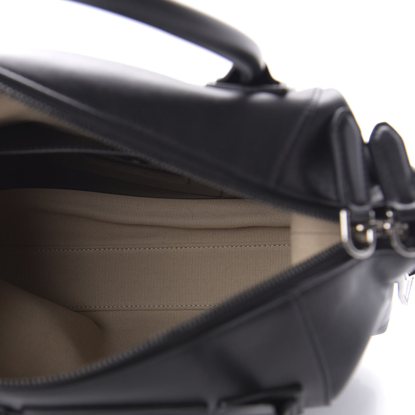 Smooth Calfskin Small Soft Antigona Black