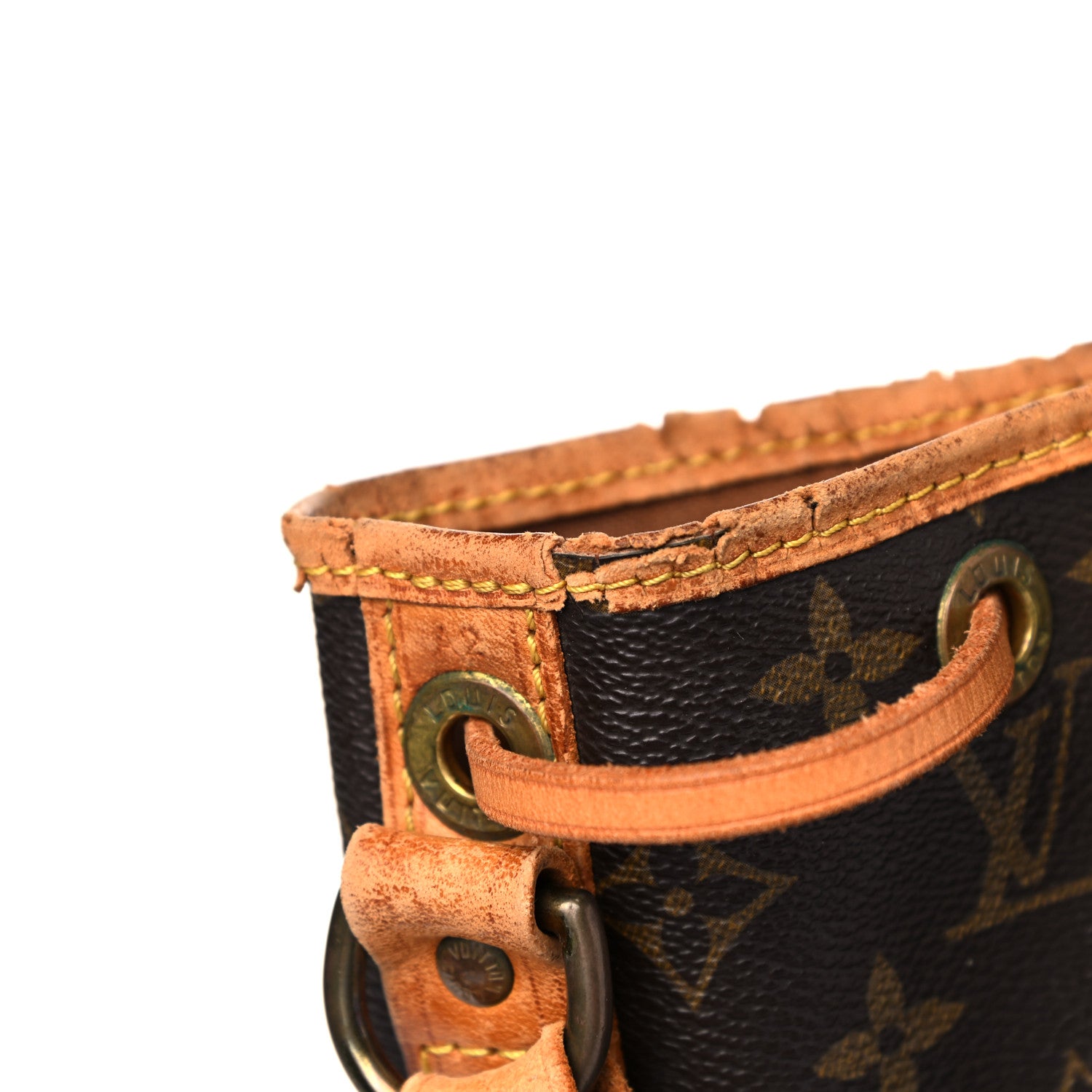 Louis Vuitton Monogram Petit Noe 23 of 32