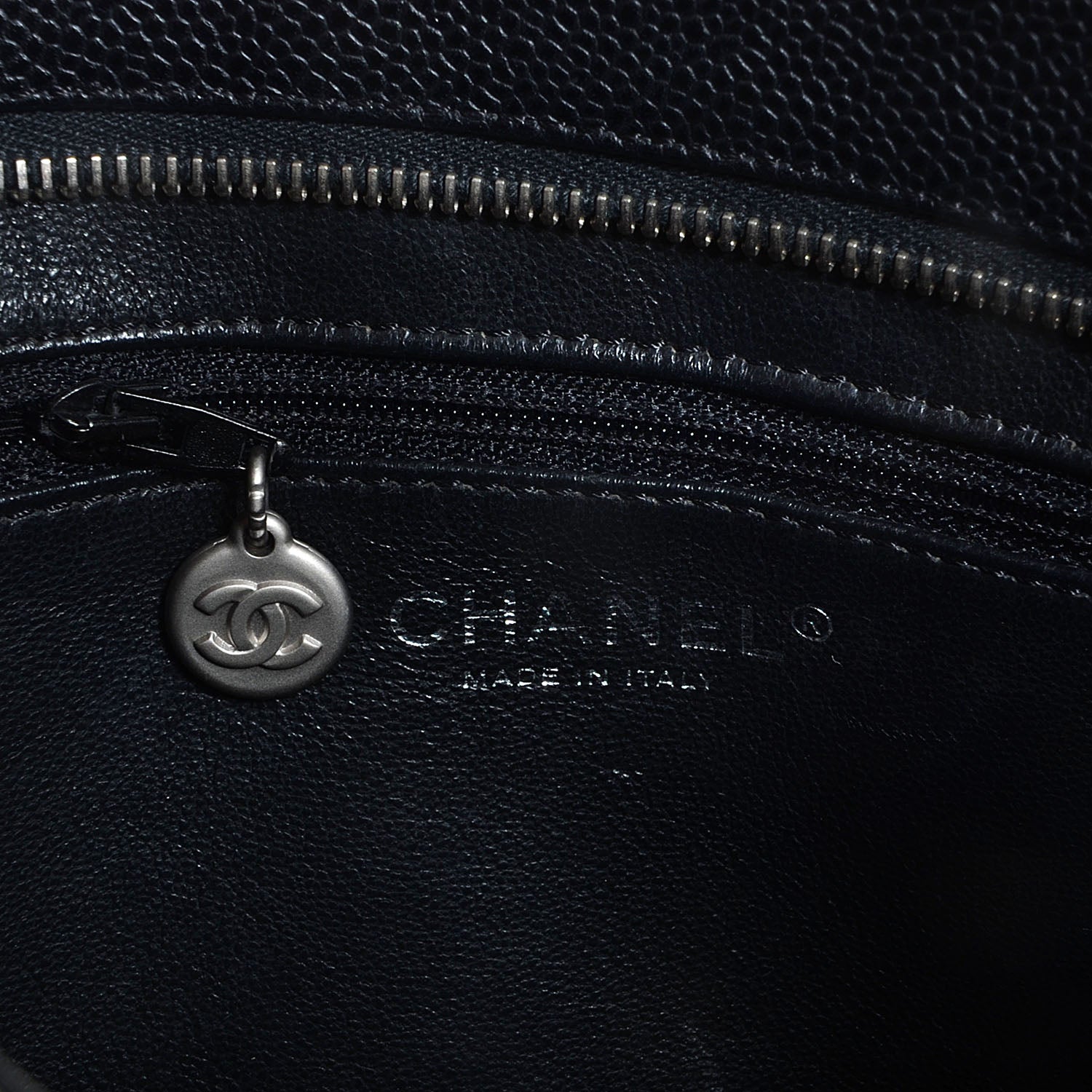 Chanel Caviar Medallion Tote Black 6 of 7