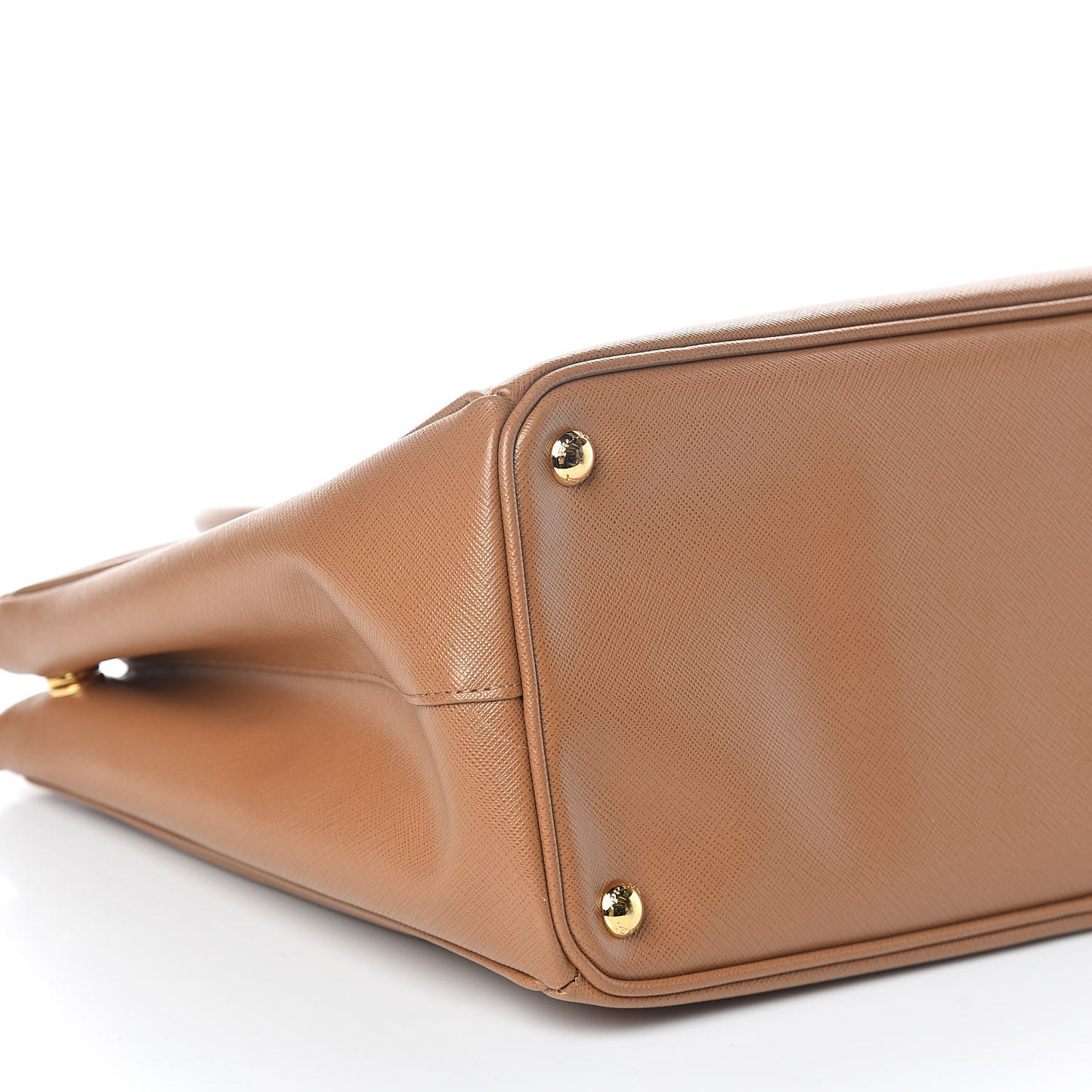 Saffiano Large Galleria Double Zip Tote Caramel