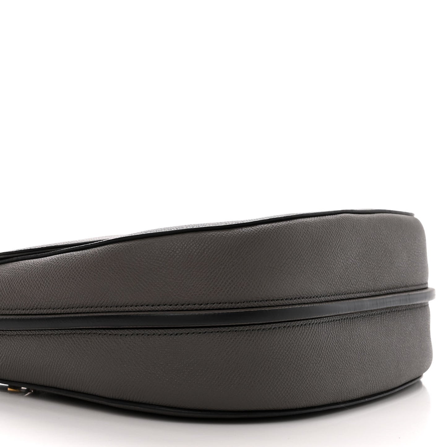 Grained Calfskin Medium Trotteur Light Anthracite