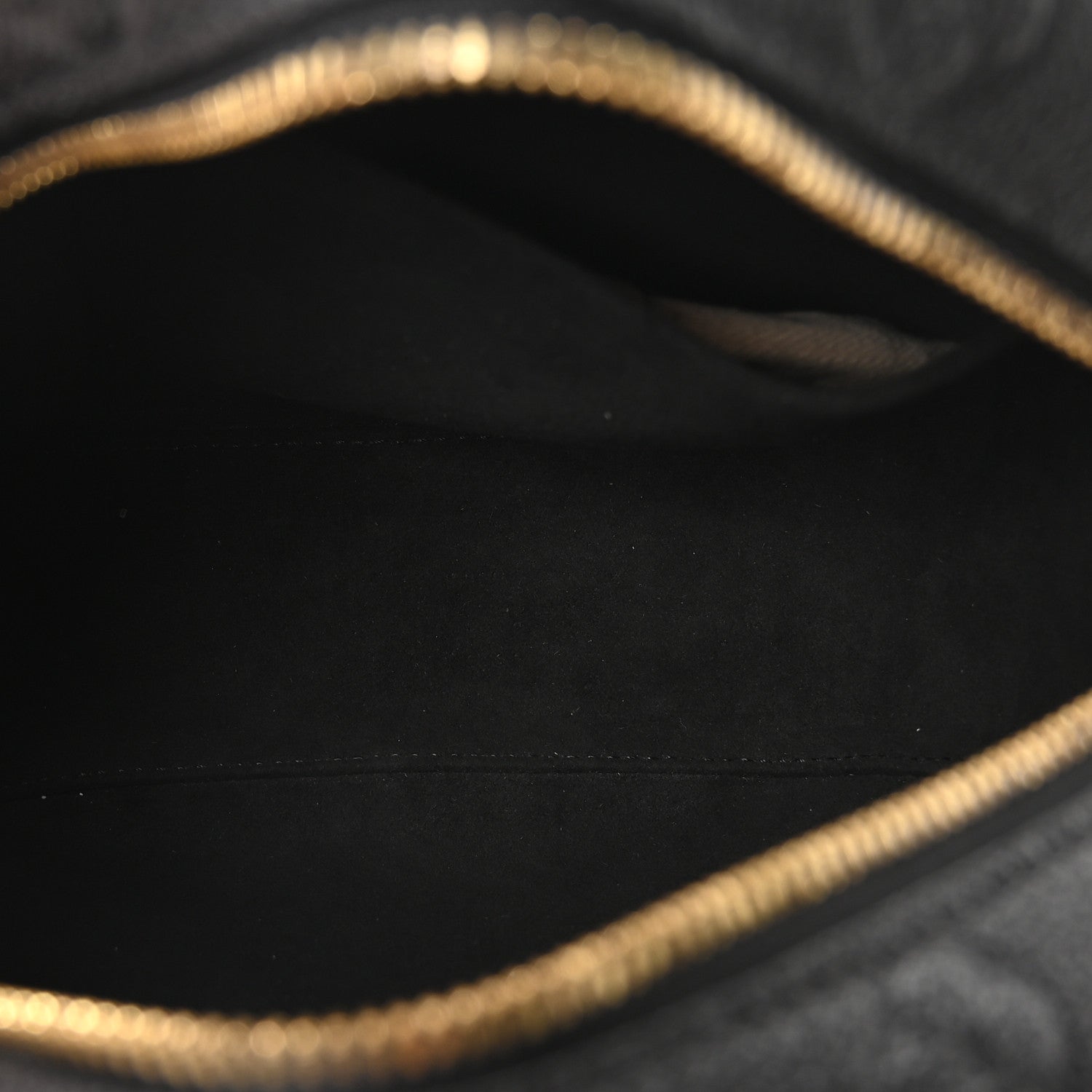 Louis Vuitton Empreinte Boite Chapeau Souple MM Black 5 of 9