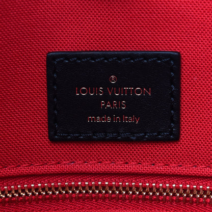 Louis Vuitton Reverse Monogram Giant Onthego MM 6 of 9