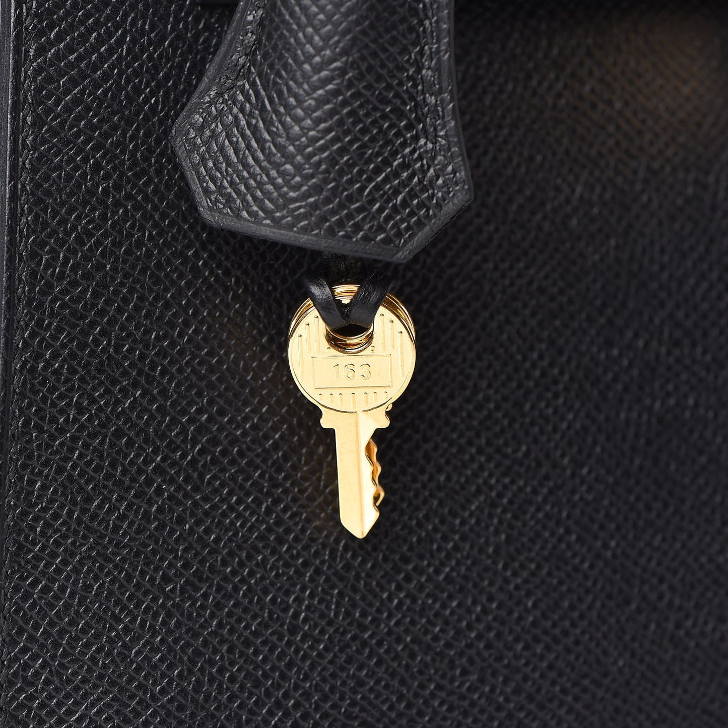 Epsom Kelly Sellier 25 Black