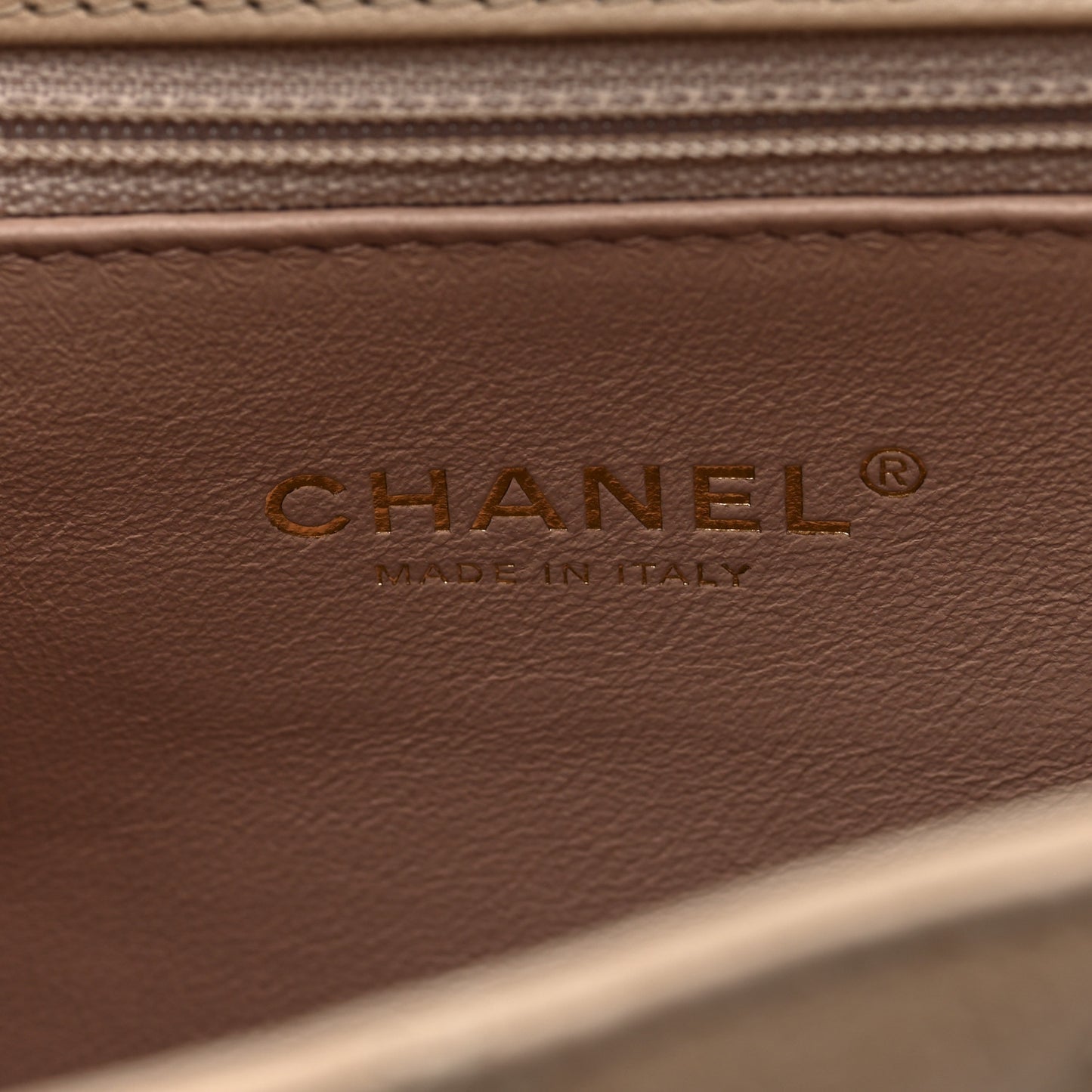 Caviar Quilted Medium CC Filigree Flap Beige
