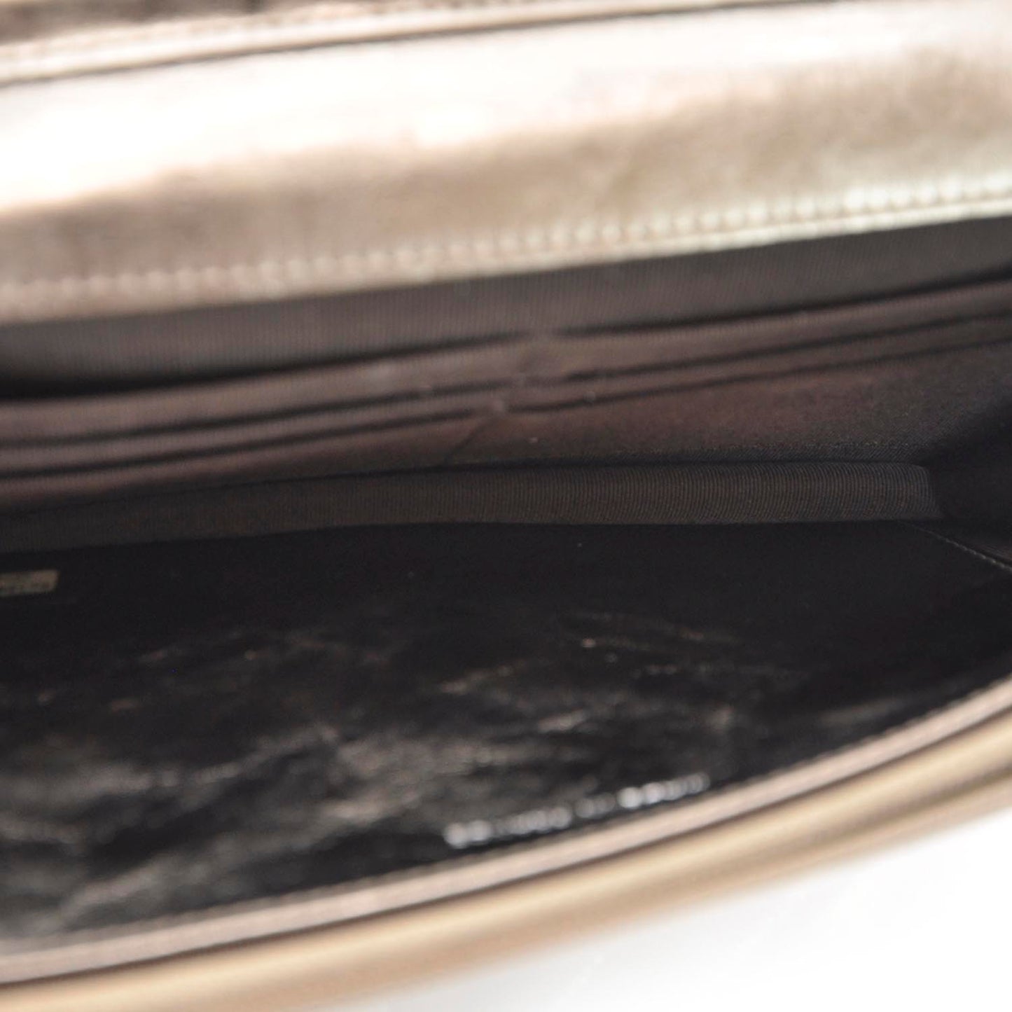 Reissue Wallet On Chain Metallic