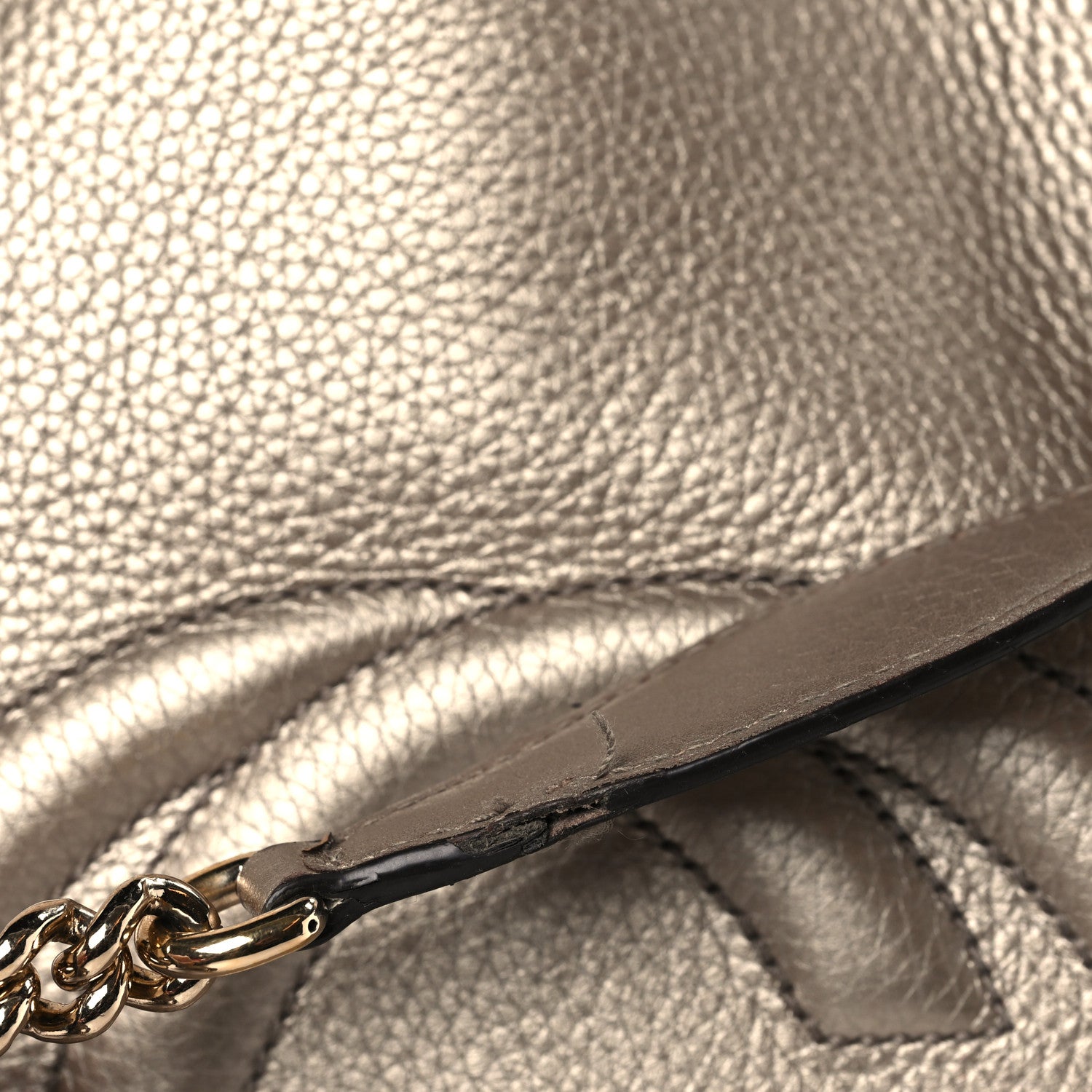Gucci Metallic Pebbled Calfskin Medium Soho Chain Shoulder Bag Golden Beige 10 of 10