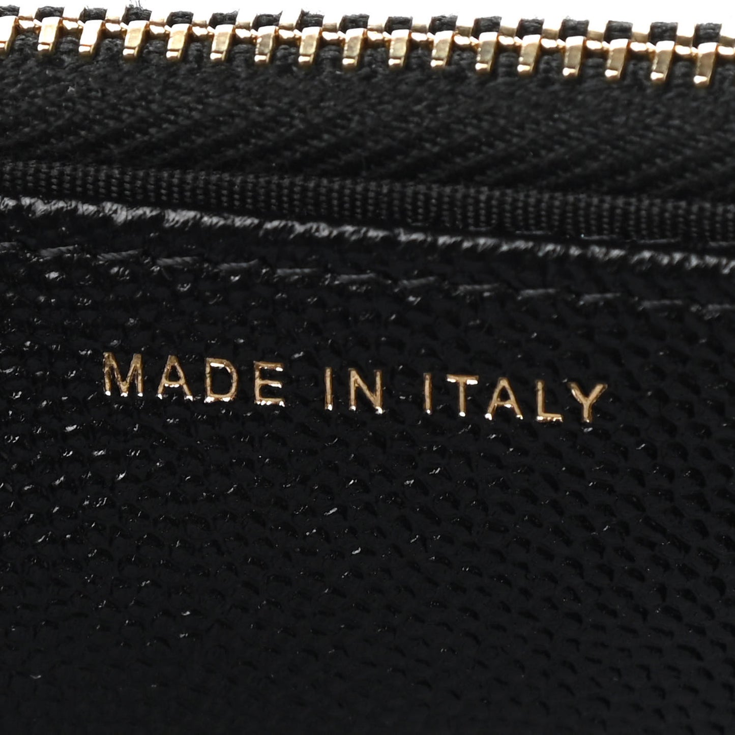 Caviar Quilted Golden Class Wallet On Chain WOC Black