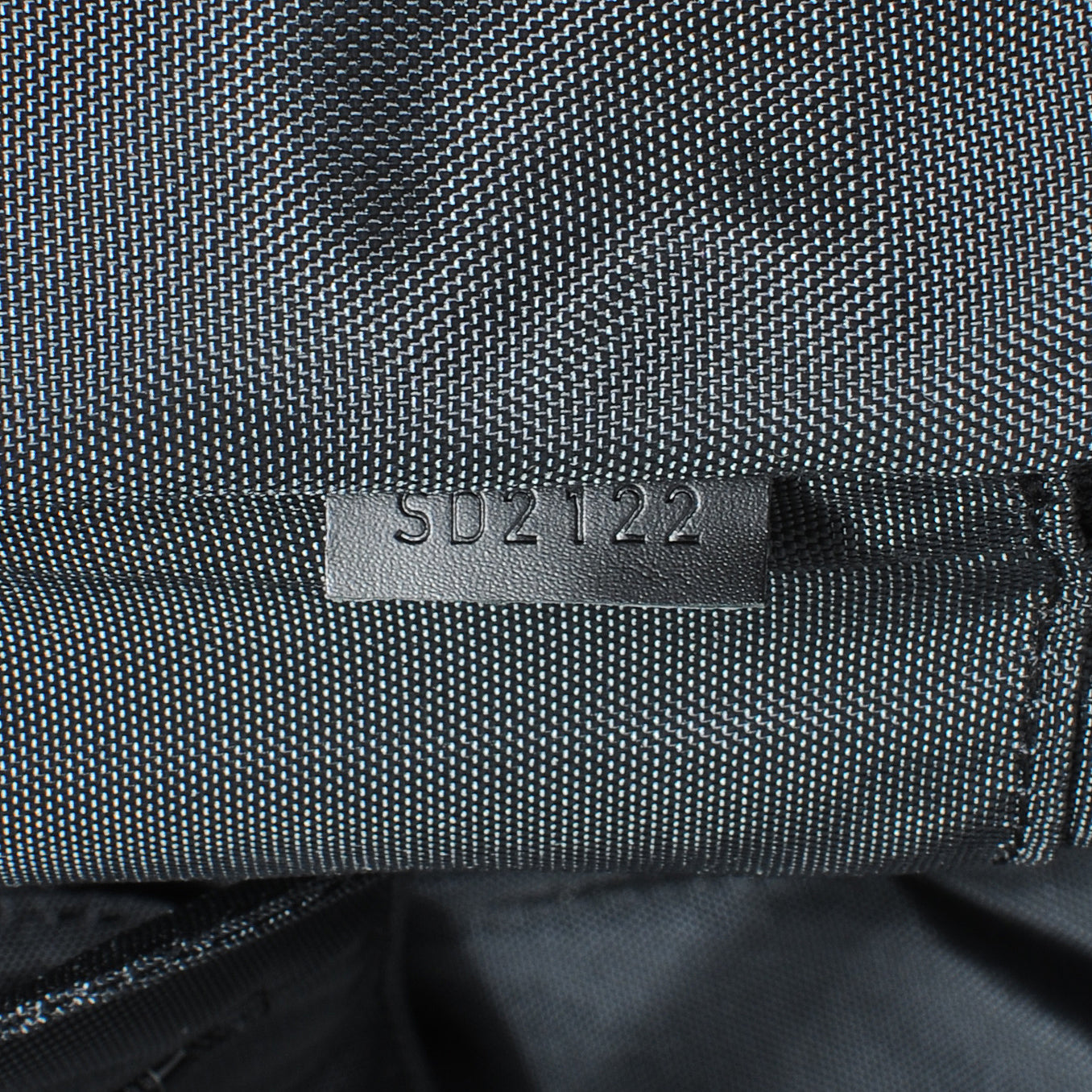 Damier Graphite Pegase 65