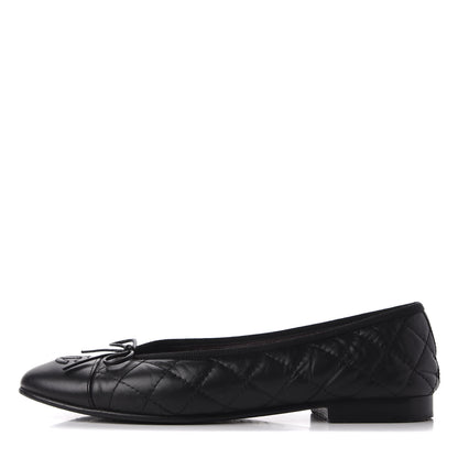 Chanel Aged Calfskin Quilted CC Cap Toe Ballerina Flats 37.5 Black 1 of 14