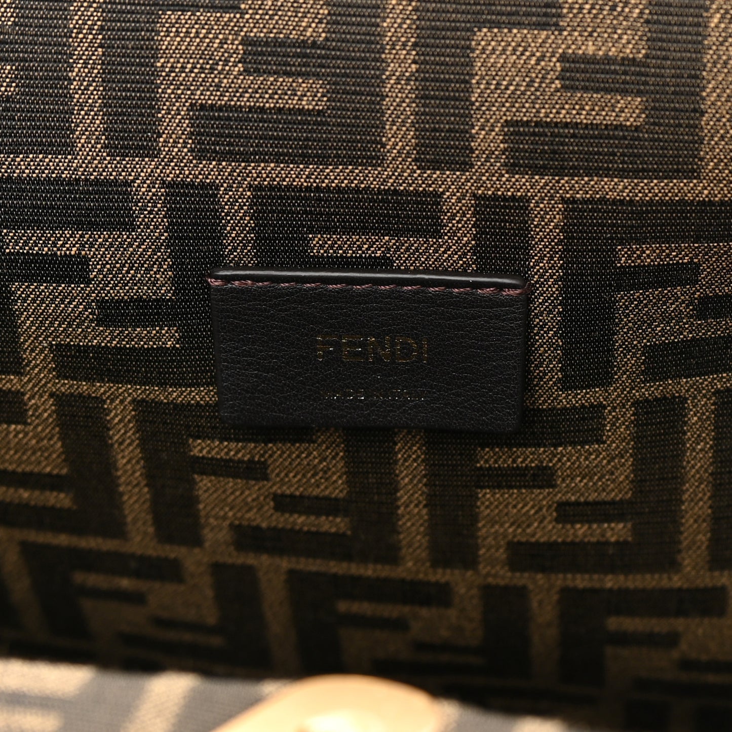 Shiny Nappa Medium Fendi First Black
